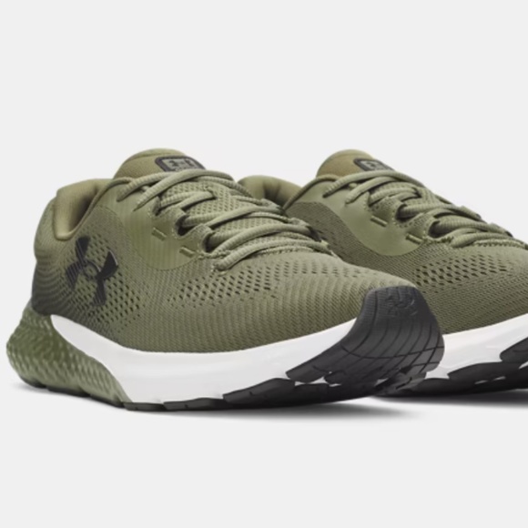 NWB- UNDER ARMOUR CHARGED ROGUE 4 MEN'S SHOES-GREEN/ GREEN/WHITE SIZE 9 - Picture 1 of 6